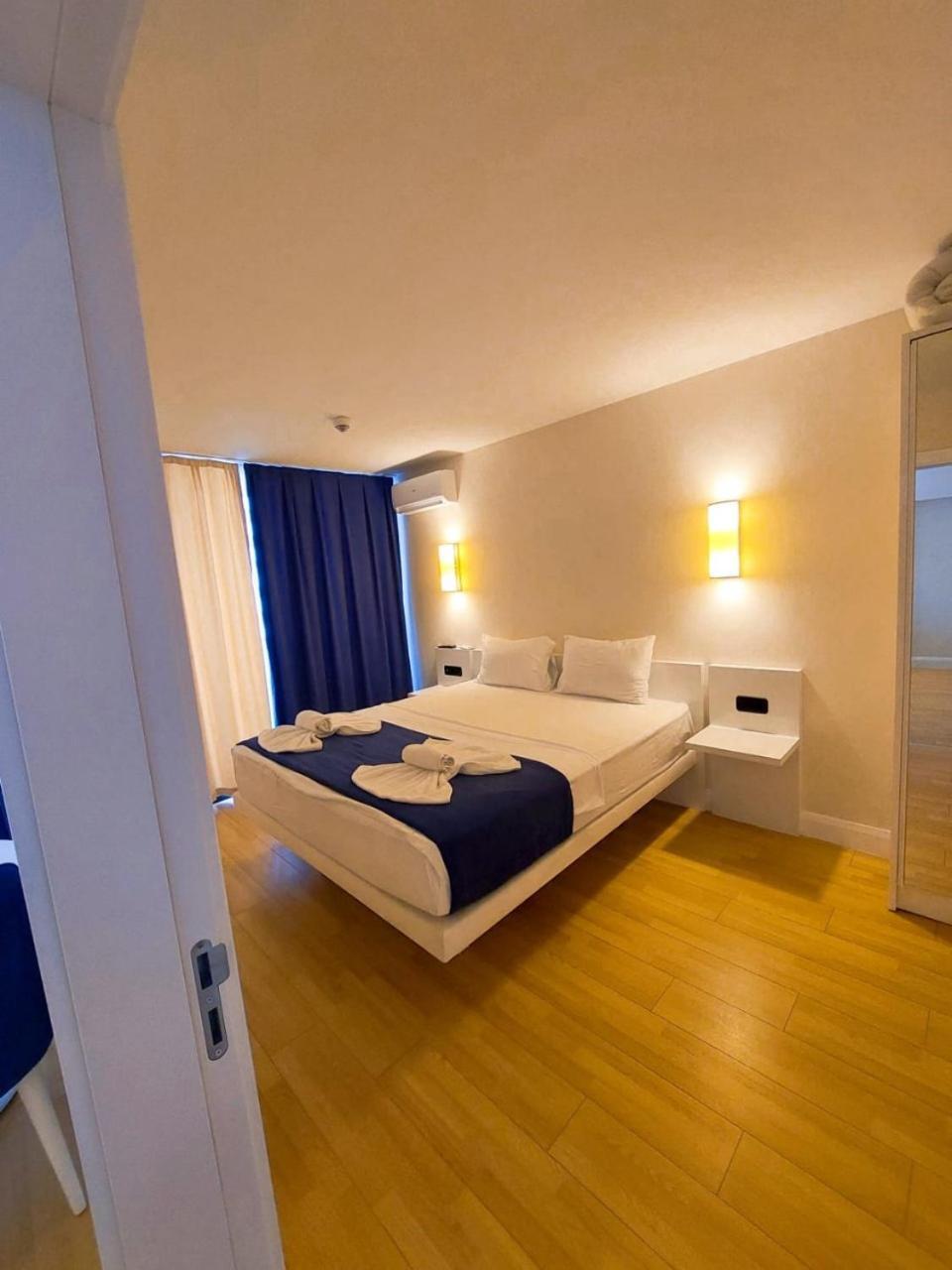 Orbi City Apartments On The Beach Batumi Ngoại thất bức ảnh