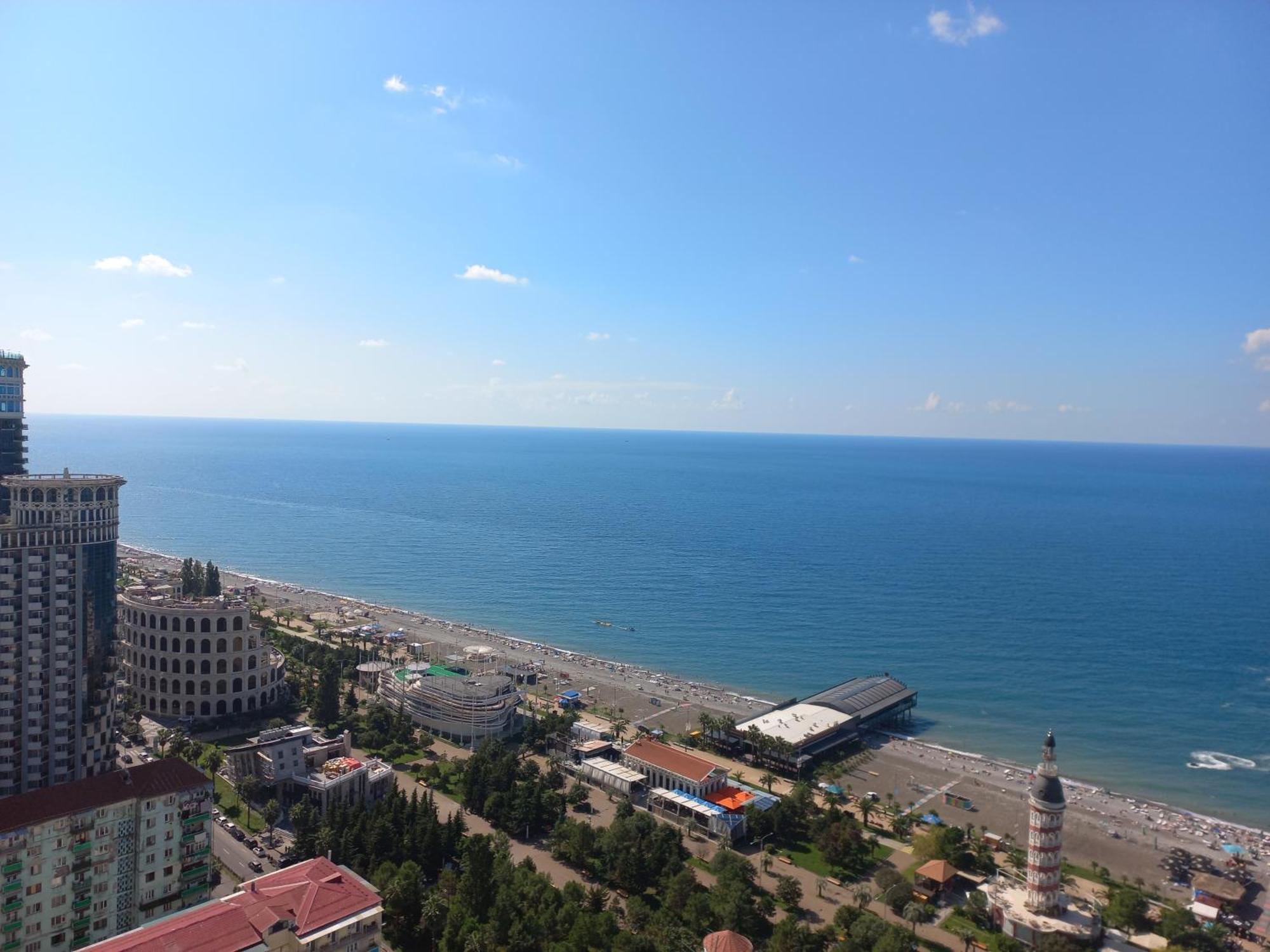 Orbi City Apartments On The Beach Batumi Ngoại thất bức ảnh