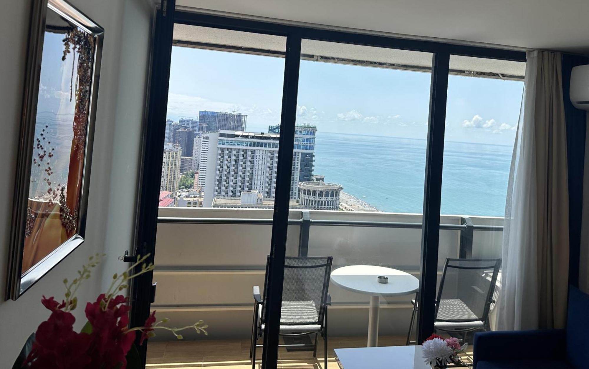 Orbi City Apartments On The Beach Batumi Ngoại thất bức ảnh
