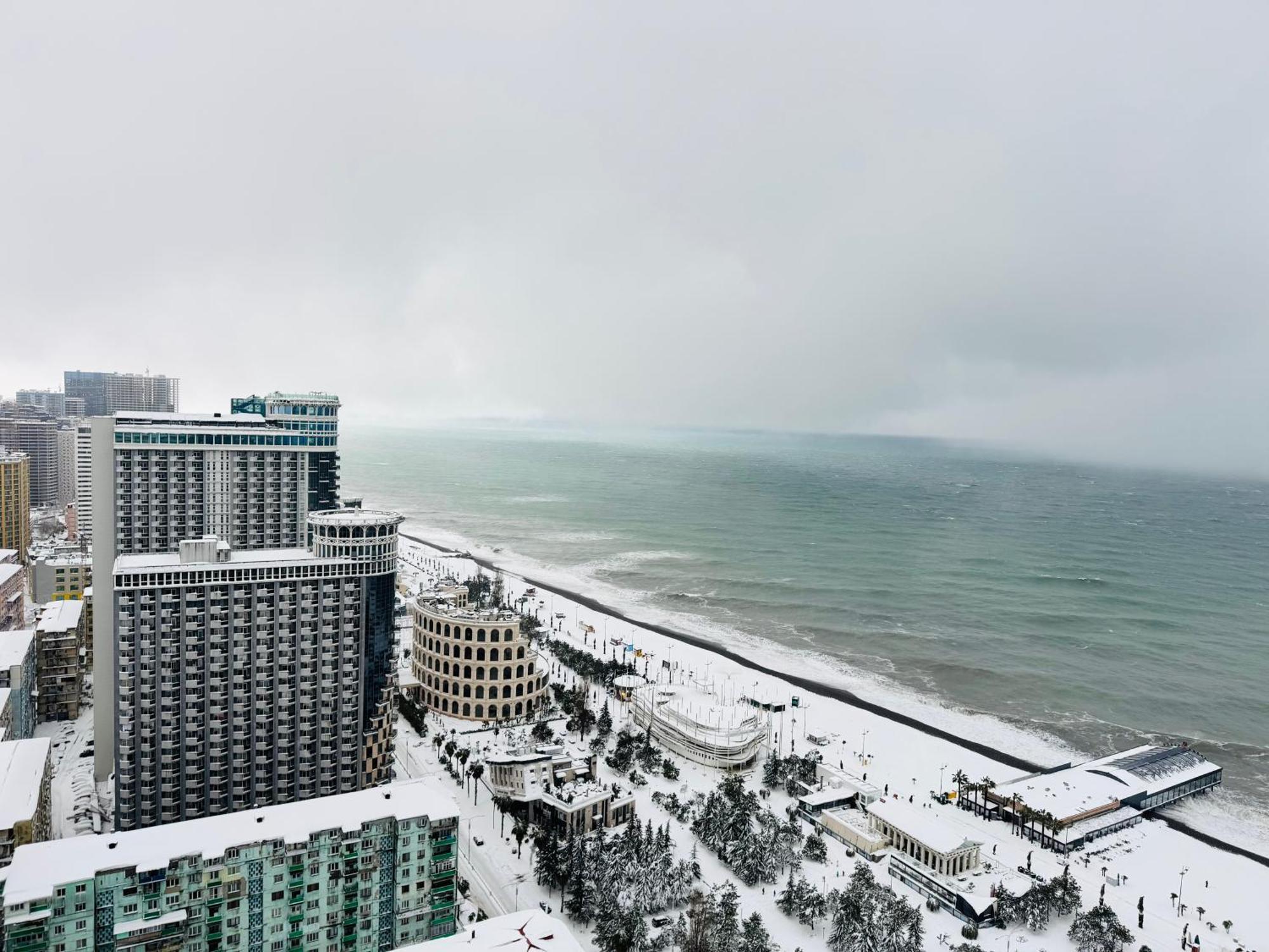Orbi City Apartments On The Beach Batumi Ngoại thất bức ảnh